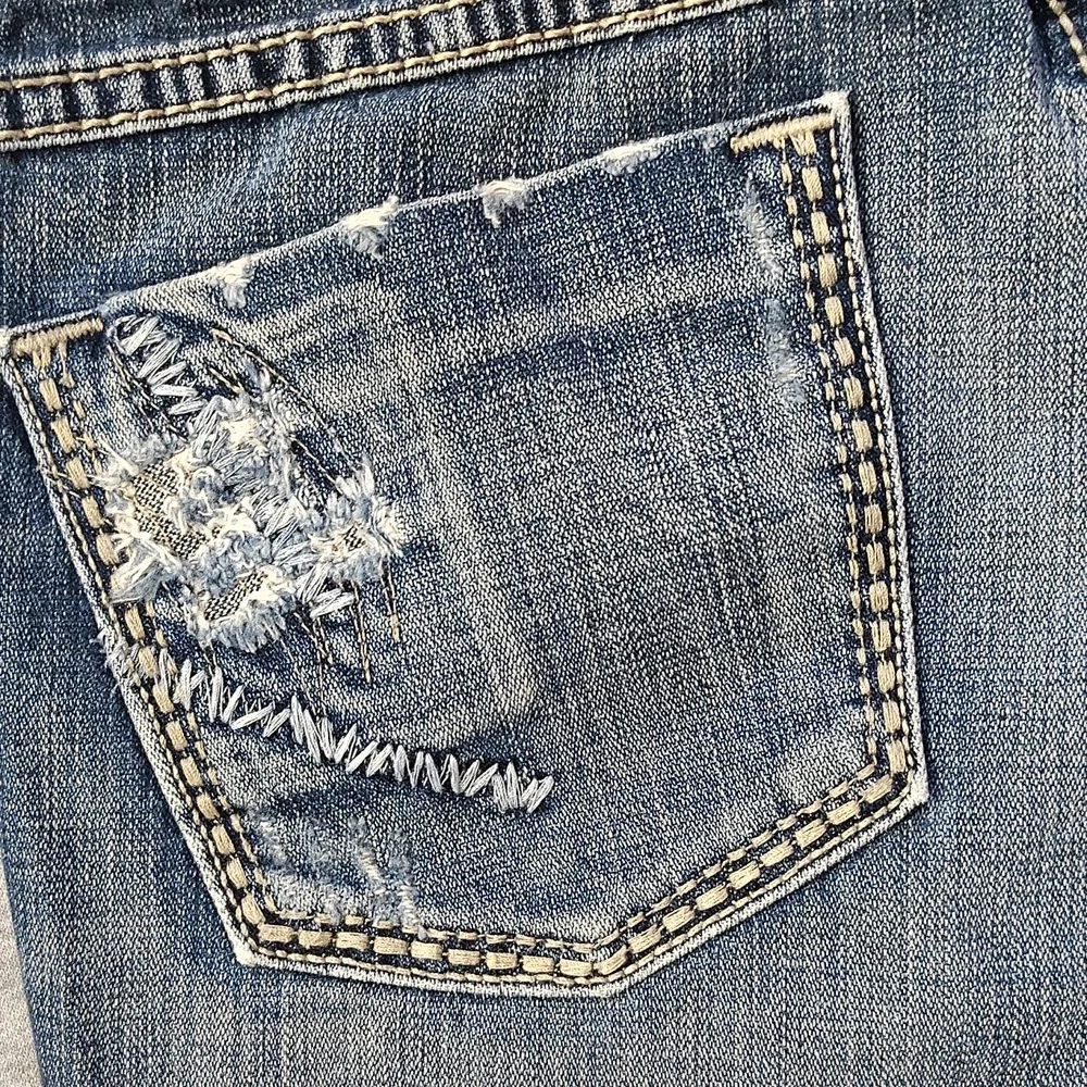 Denim Distressed Women's Shorts BKE BY BUCKLE FRAYED - Picture 12 of 16